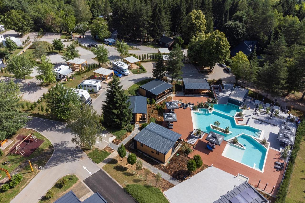 Plitvice Holiday Resort Grabovac  Exterior photo