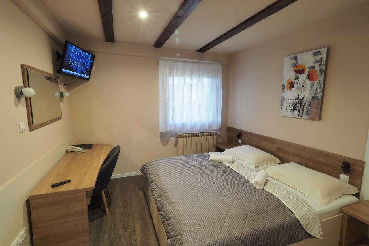 Plitvice Holiday Resort Grabovac  Exterior photo